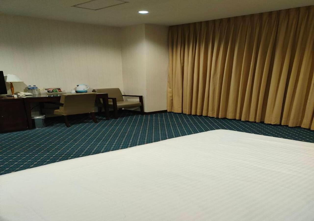 Champion Hotel Тайбей Екстер'єр фото