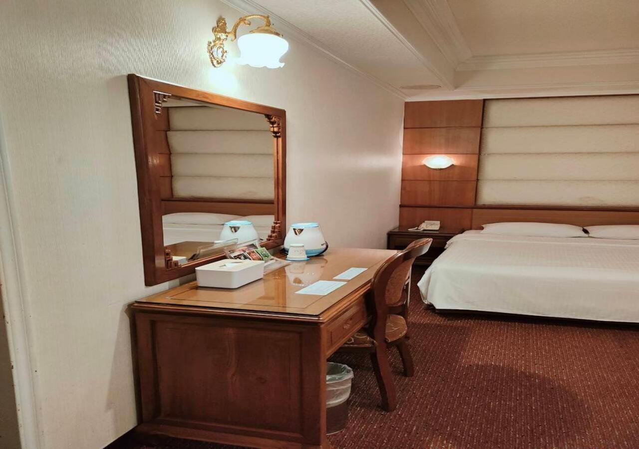 Champion Hotel Тайбей Екстер'єр фото