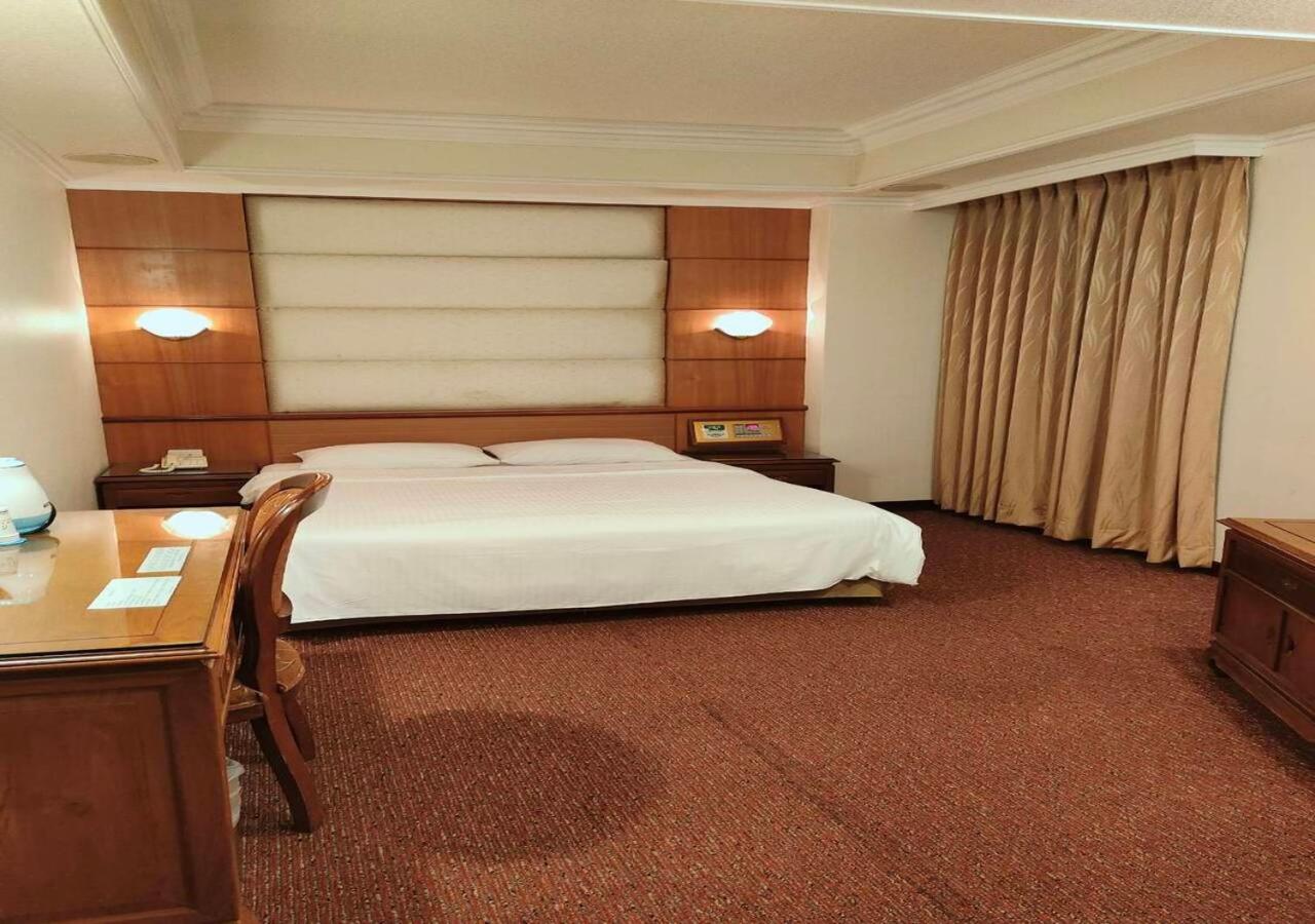 Champion Hotel Тайбей Екстер'єр фото