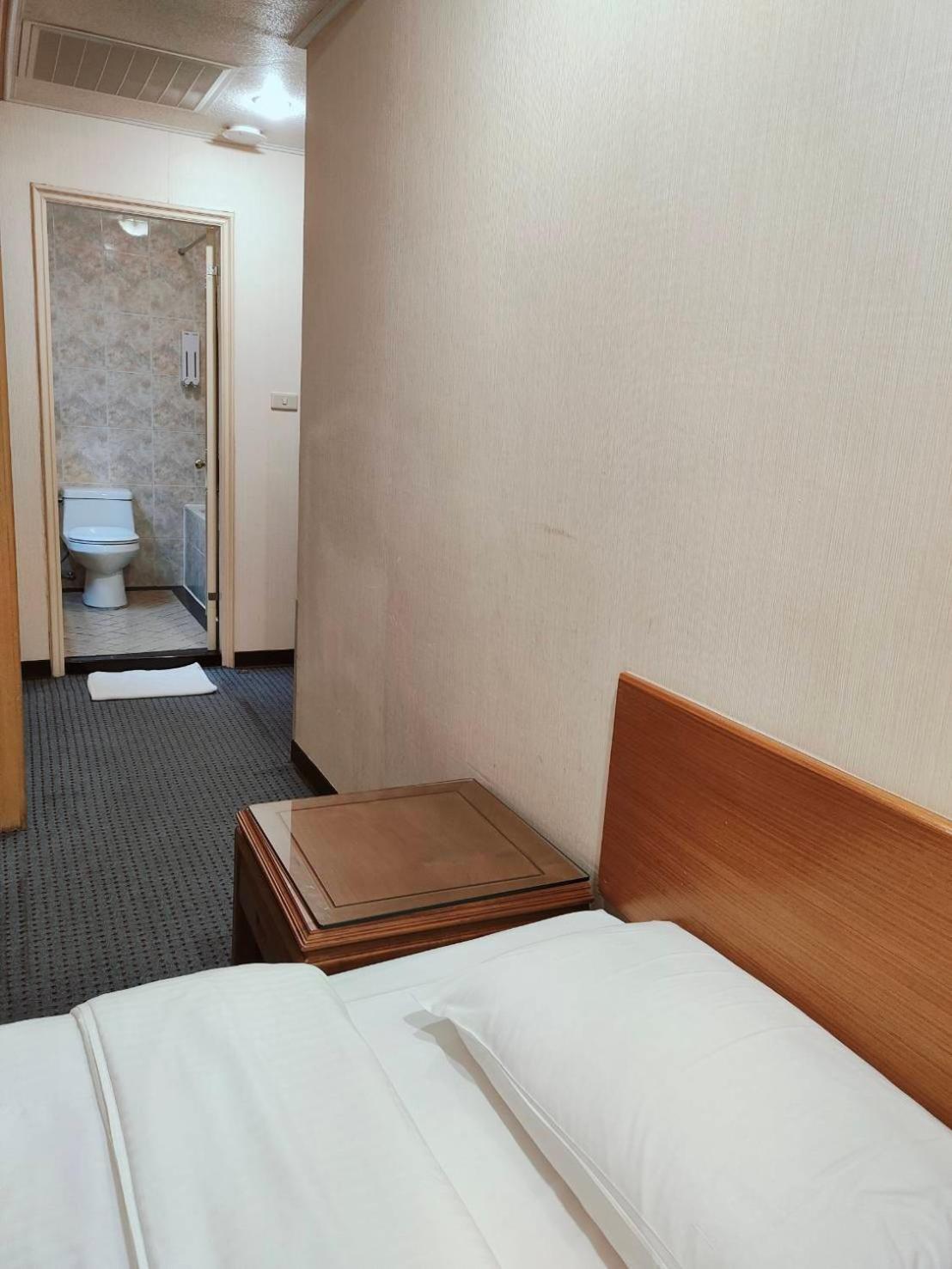 Champion Hotel Тайбей Екстер'єр фото