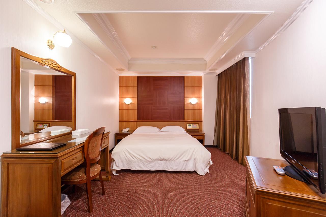 Champion Hotel Тайбей Екстер'єр фото